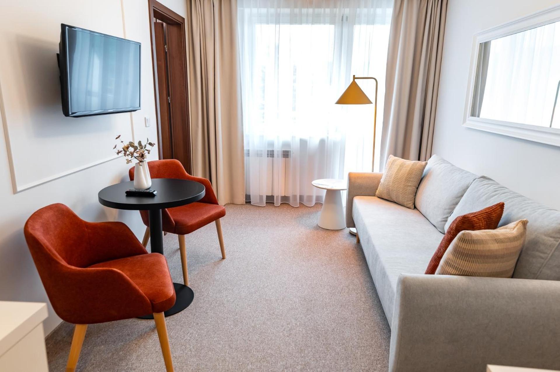 Hotel Osrodek Szkoleniowo Wypoczynkowy Galicya Krynica-Zdrój Exterior foto